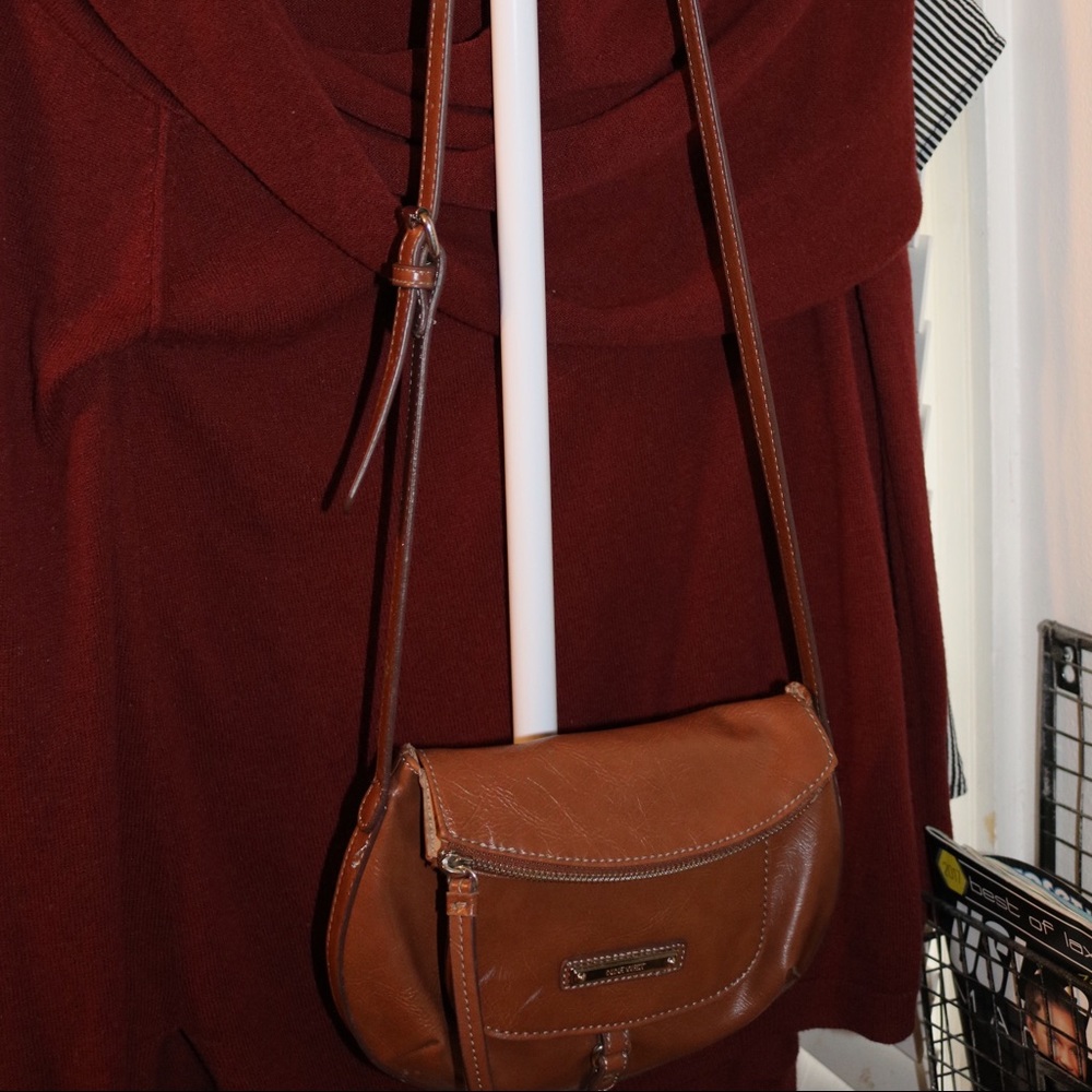 Purse - Picture 3 of 3